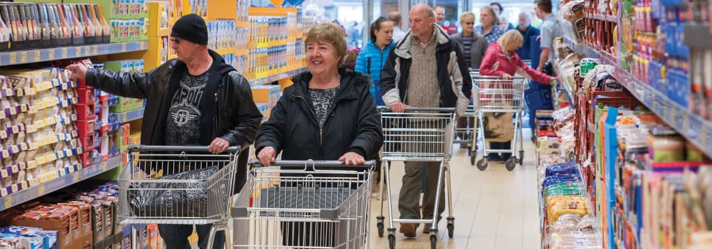 Aldi o Vánocích opět daruje přebytky místním charitám