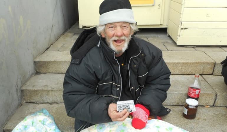 Lidé mohou opět pomáhat lidem bez domova koupí Nocleženky