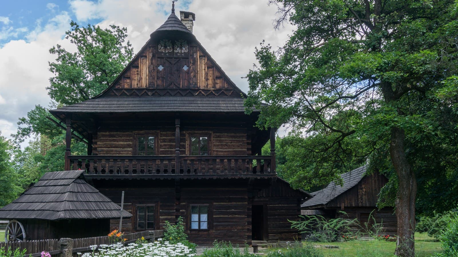 Rožnov má 16 tisíc lidí, a přesto vyhrál mezi velkými městy