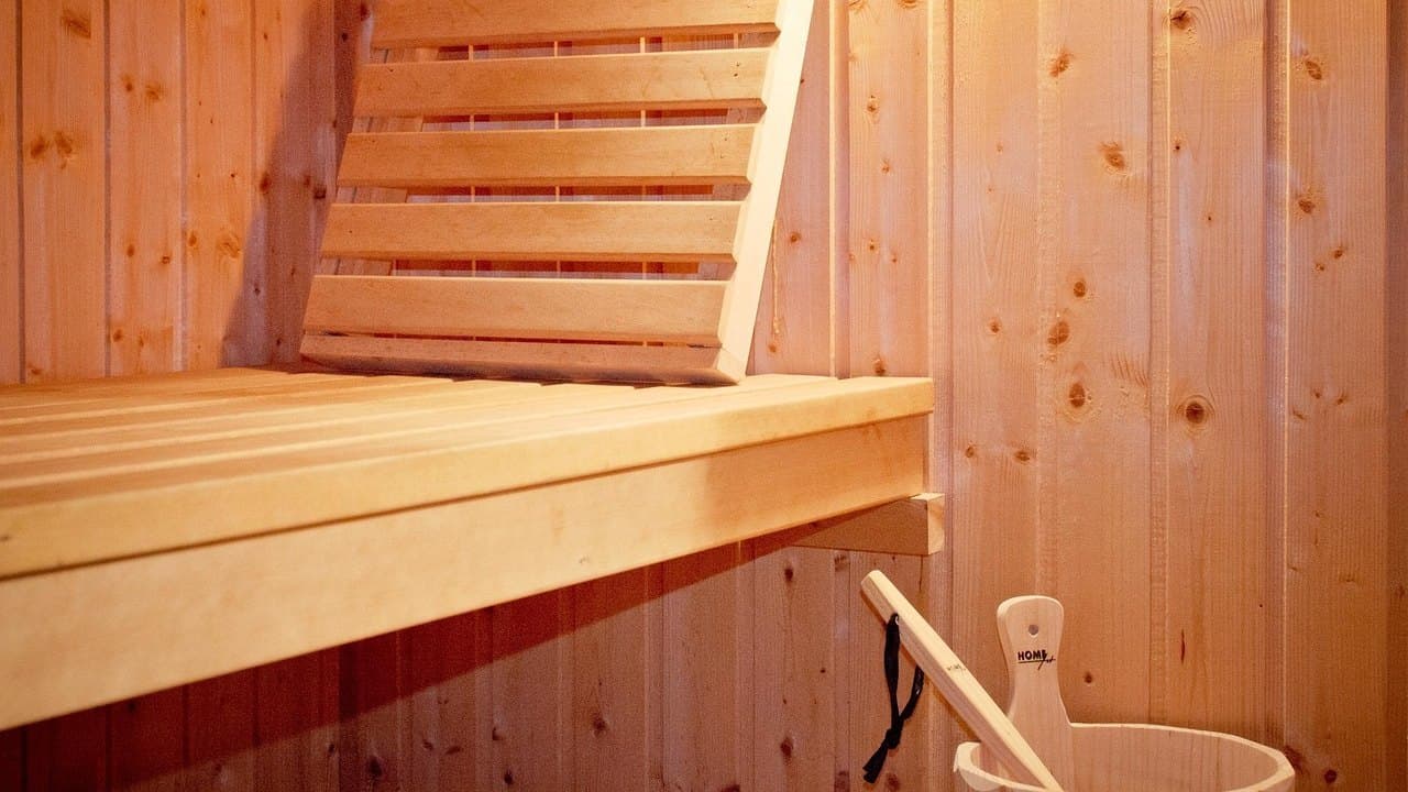 Jak si chránit mozek ve stáří? Sauna čtyřikrát týdně snížila riziko demence o 66 procent